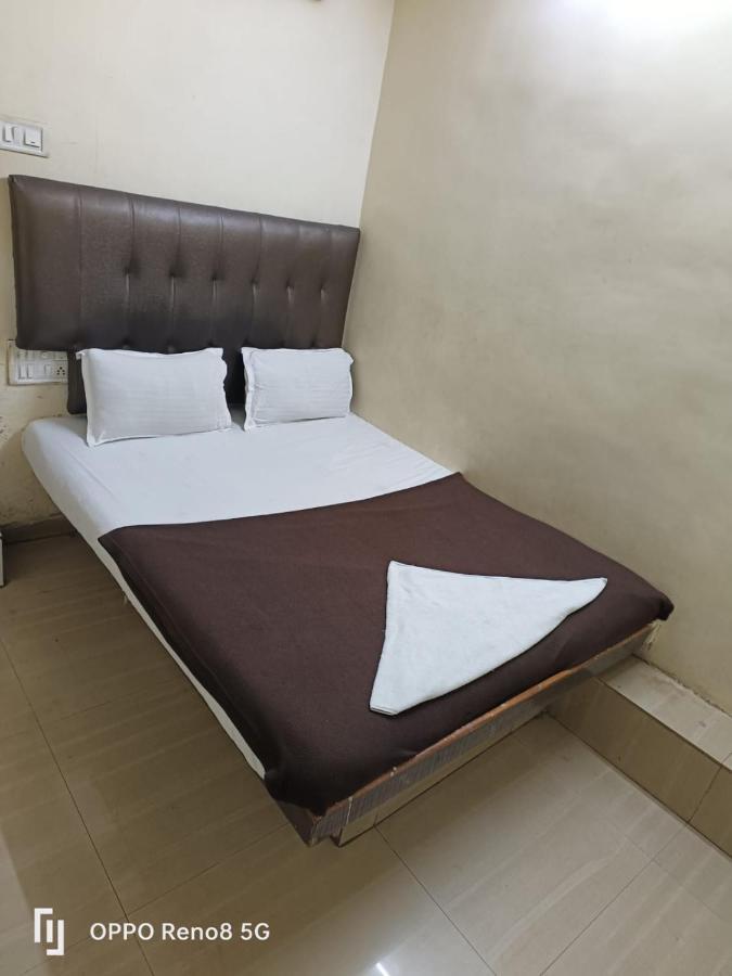 Hotel Janata Residency Βομβάη Εξωτερικό φωτογραφία