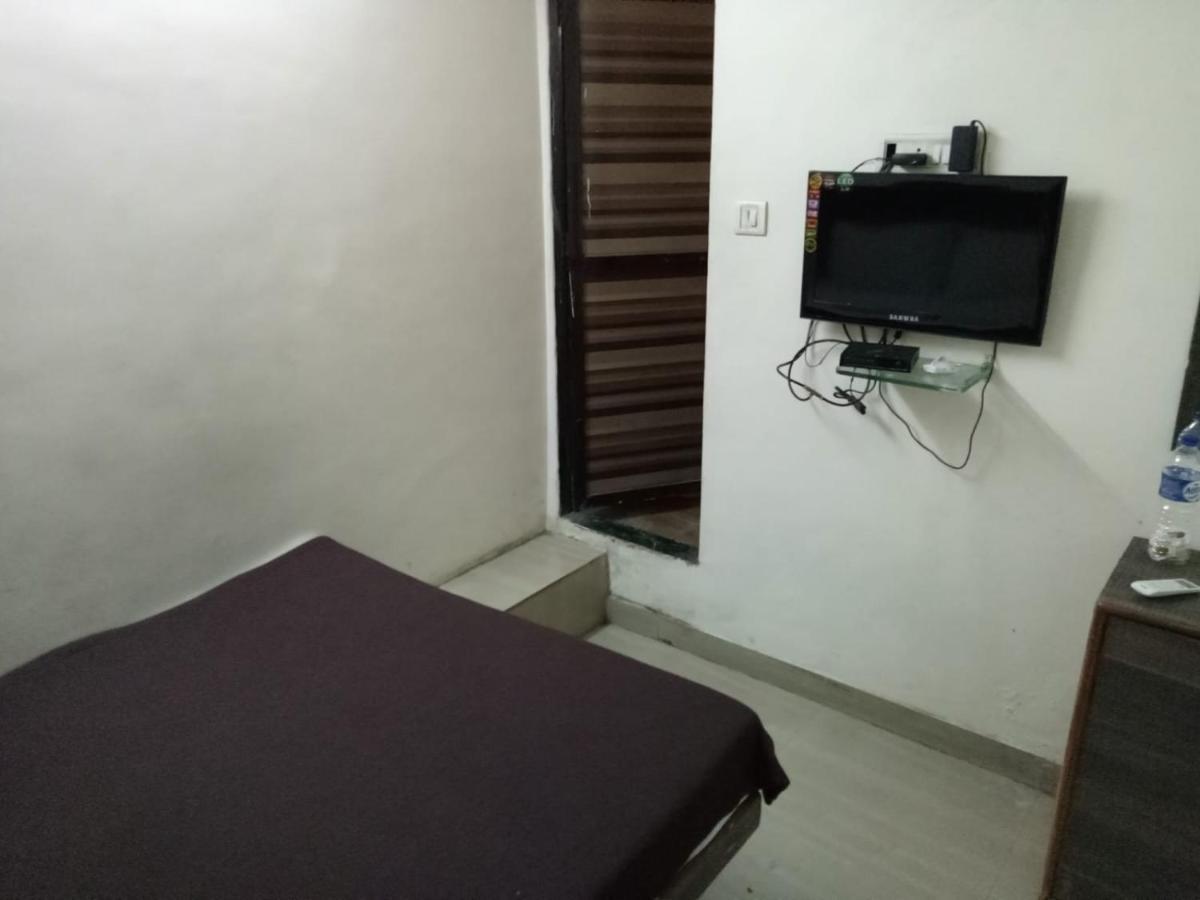Hotel Janata Residency Βομβάη Δωμάτιο φωτογραφία