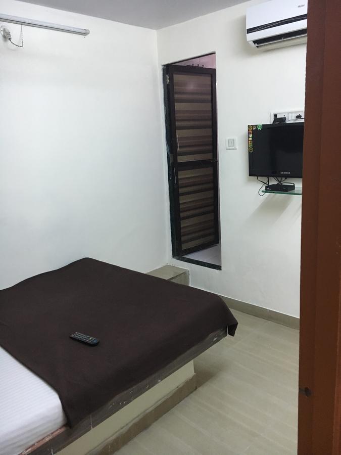 Hotel Janata Residency Βομβάη Εξωτερικό φωτογραφία